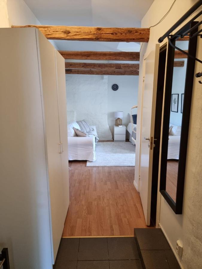 Inviting Apartment In สต็อกโฮล์ม ภายนอก รูปภาพ